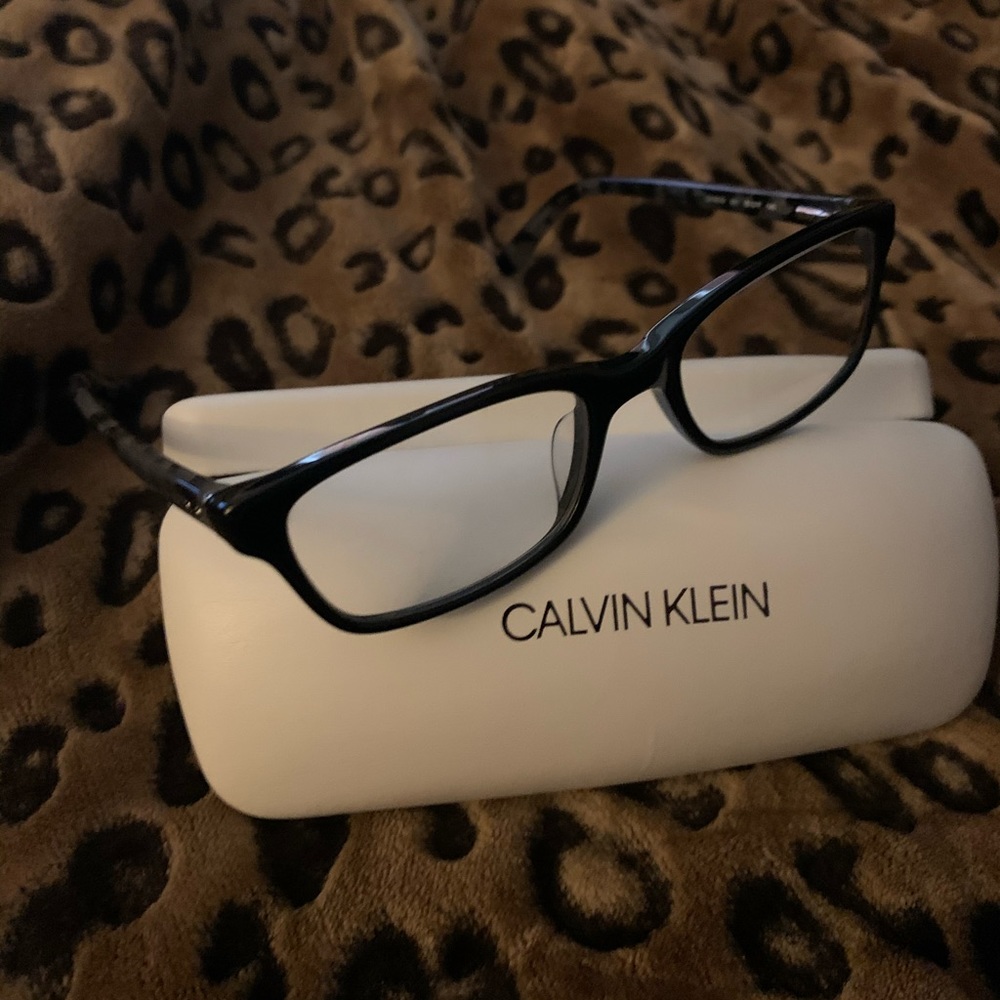 Calvin Klein black/leopard frames - Picture 3 of 7